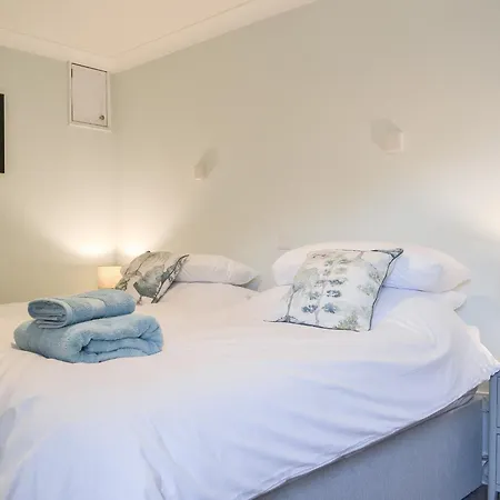 Six The Hollies * 凯西克